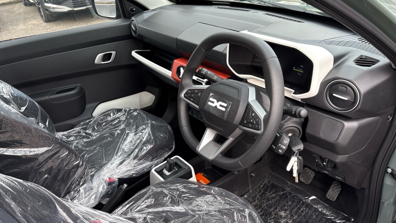 Dacia Spring 27kWh Expression 65 48kW 5dr Auto Electric Hatchback